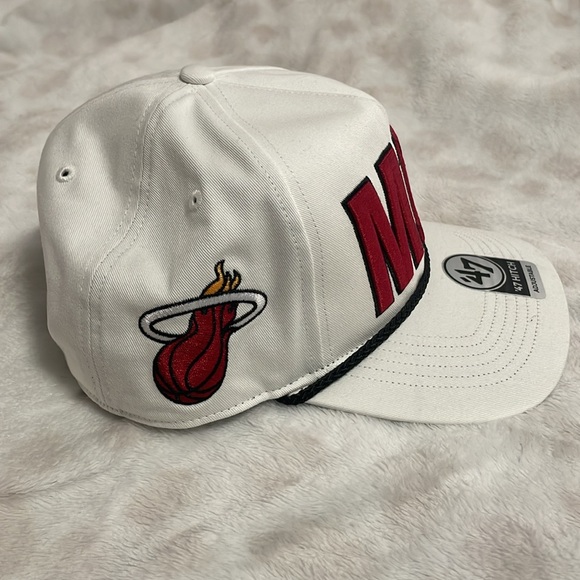 Miami Heat Hat - one size fits all with adjustable feature in back- NEW! UNISEX - Picture 2 of 4
